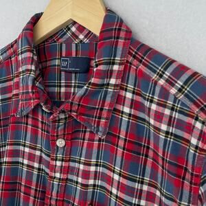 GAP Shirt Mens L Flannel Tartan Plaid Button Up Long Sleeve Cotton Red